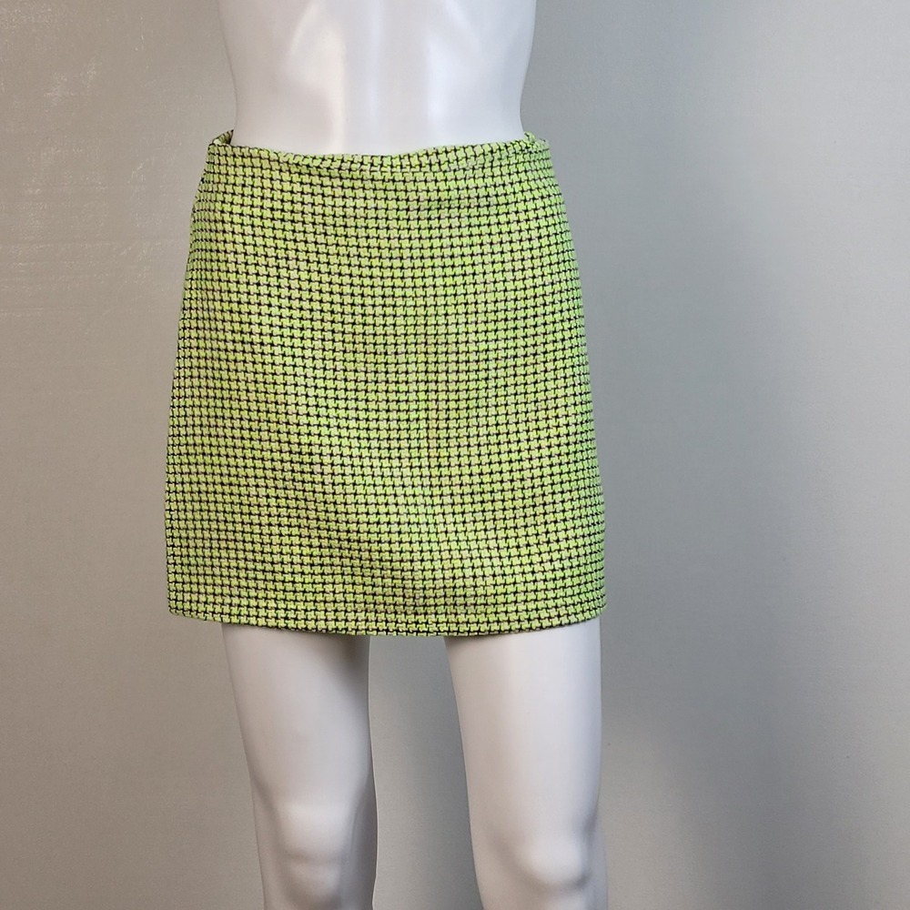 ASOS DESIGN Mini Skirt Boucle Tweed Check Lime Green Black A-Line US 4 NWOT
